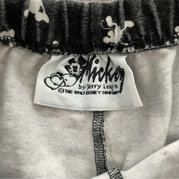 vintage mickey mouse black biker shorts - Picture 4 of 4